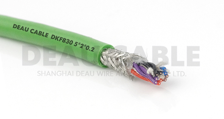 產(chǎn)品型號(hào)： DKF830高柔性雙絞屏蔽拖鏈電纜 電纜結(jié)構(gòu)：導(dǎo)體：超細(xì)精絞無氧銅絲 符合VED0295CLASS 6標(biāo)準(zhǔn)絕緣：高度柔性絕緣 線芯：兩兩絞合短節(jié)距對(duì)絞線芯屏蔽：80%鍍錫銅網(wǎng)編織屏蔽外護(hù)套：混合高度柔性護(hù)套 顏色：黑色(RAL9005) 灰色(RAL7001) 橙色(RAL2003) 額定電壓：＜0.5mm2：300/300V ≥0.5mm2300/500V 測試電壓：2000V 使用溫度范圍： 固定安裝：-30℃~+90℃ 移動(dòng)安裝：-5℃~+90℃ 最小彎曲半徑： 固定安裝：5x電纜外徑 移動(dòng)安裝：行程＜10米時(shí)，彎曲半徑為8xD 行程≥10米時(shí)，彎曲半徑為10xD移動(dòng)特性：敷設(shè)行程：＞80m,加速度60m/S2,移動(dòng)速度10m/S, 彎曲壽命：50次/分鐘,＞500萬次阻燃性：符合IEC60332-1-2+EN60332-1-2 耐油性：符合DIN VDE0282第10部分(HD22.10S1)